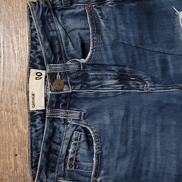 Gently used garage denim size 00 blue jeans distress look women's size 00 - Picture 2 of 6
